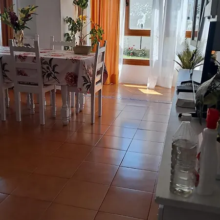 Mila Centro Apartament Comillas